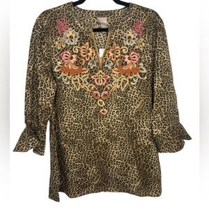 NWT Chicos Sassy Cheetah Cotton Popover 3/4 Sleeve Embroidered Blouse SZ 1 (Med)